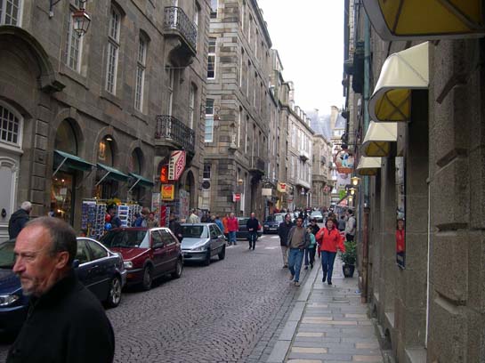  rue commmerçante intra-muros